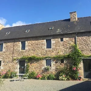 L'esperluete , Ploezal Frankreich