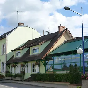 Hotel L'auberge De L'olive, Dompierre-sur-Besbre